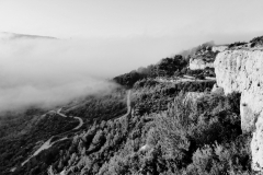 1511-Rognac-La-colline-dans-le-brouillard-06_DxO1-scaled