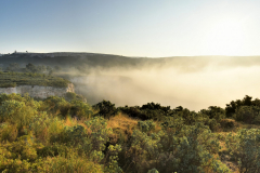 1511-Rognac-La-colline-dans-le-brouillard-10-scaled