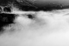 1511-Rognac-La-colline-dans-le-brouillard-16_DxO1-scaled