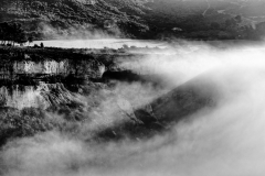 1511-Rognac-La-colline-dans-le-brouillard-19_DxO1-scaled