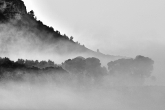 1511-Rognac-La-colline-dans-le-brouillard-24_DxO1-scaled
