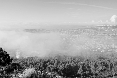 1511-Rognac-La-colline-dans-le-brouillard-38_DxO1-scaled